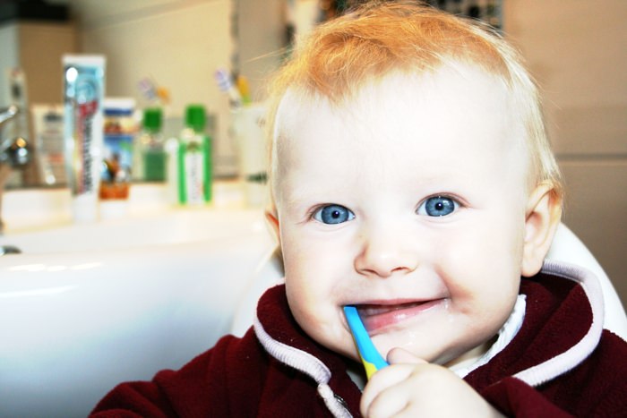 A child's first dental visit